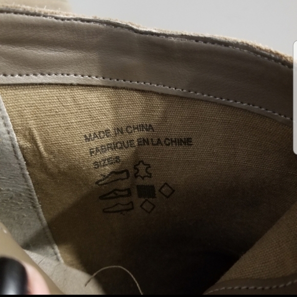 👢URBAN OUTFITTERS ANKLE LEATHER BOOTS - Picture 5 of 8